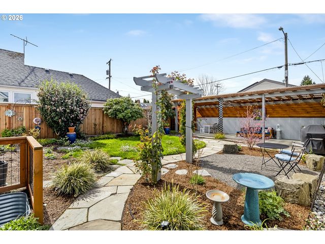 6615 Ne 26TH Ave, Portland, OR 97211