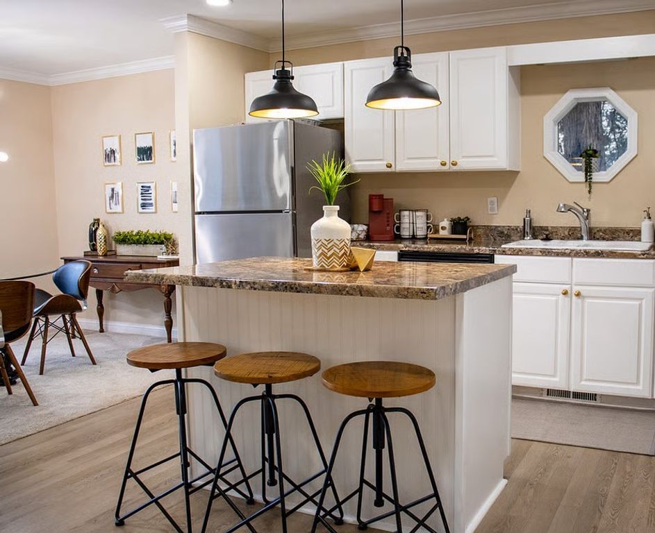 14898 Dutchman Drive, Rogers, AR 72756