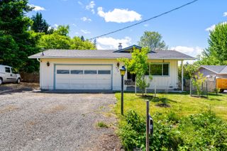 210 Sky Crest Drive, Grants Pass, OR 97527