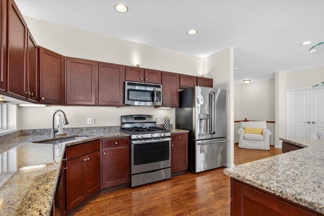 102 Old Field Road 102, Plymouth, MA 02360