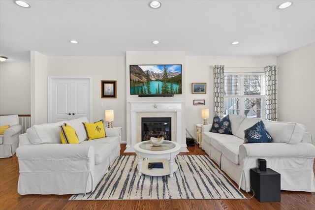 102 Old Field Road 102, Plymouth, MA 02360