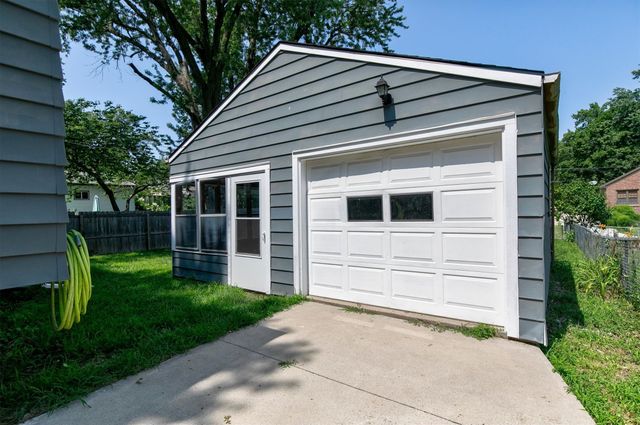 1309 Broad Street, Des Moines, IA 50315