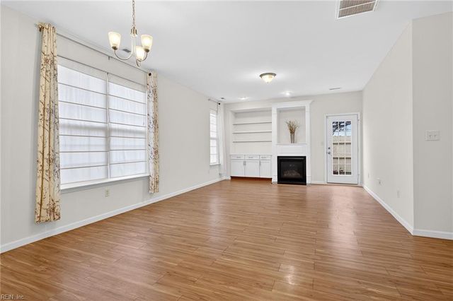 5301 Brinsley LN, Virginia Beach, VA 23455