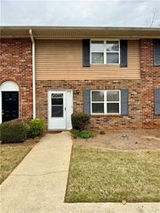 57 Northdale Place, Lawrenceville, GA 30046