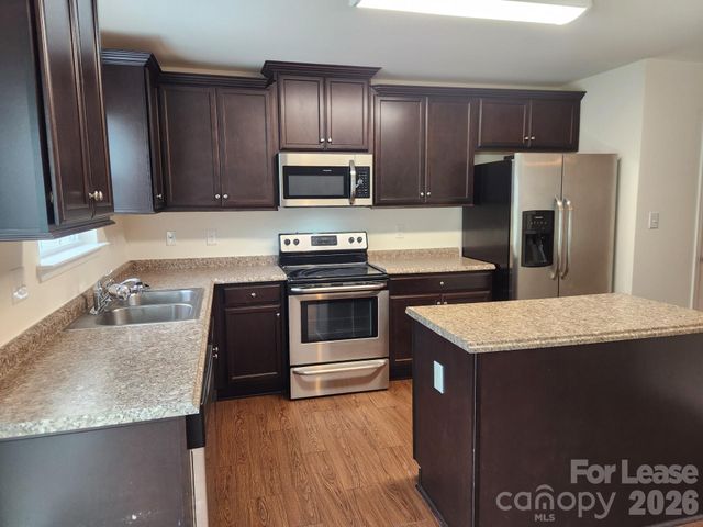 1415 Kent Downs Avenue, Concord, NC 28027
