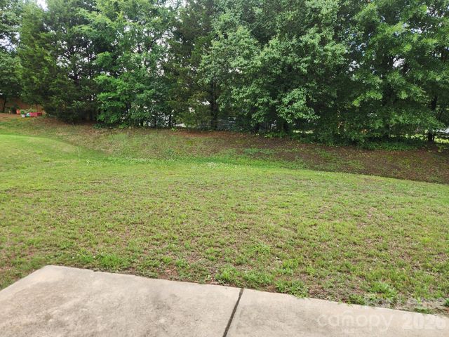 1415 Kent Downs Avenue, Concord, NC 28027