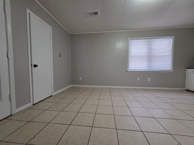 3304 SWEET SPRINGS DR, Memphis, TN 38128