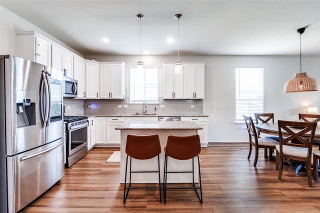 2804 Brisco Way, Aubrey, TX 76227