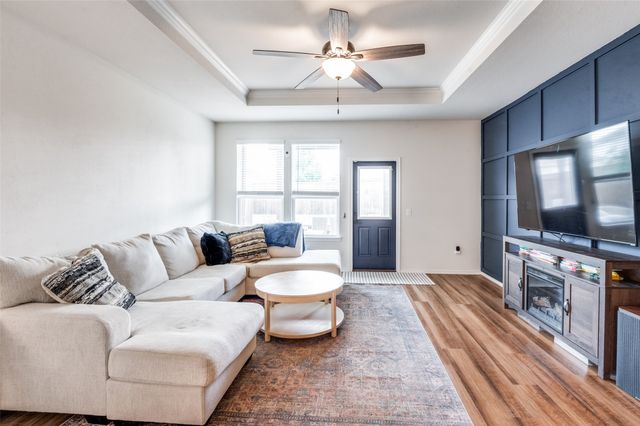 2804 Brisco Way, Aubrey, TX 76227