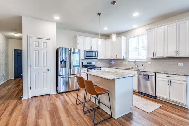 2804 Brisco Way, Aubrey, TX 76227