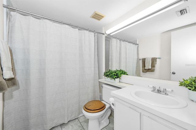 2687 PINE RIDGE WAY S B2, Palm Harbor, FL 34684