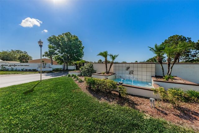 2687 PINE RIDGE WAY S B2, Palm Harbor, FL 34684