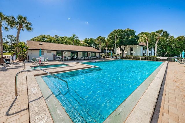 2687 PINE RIDGE WAY S B2, Palm Harbor, FL 34684