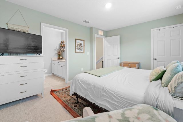 212 Whispering Brook Dr, St Augustine, FL 32084