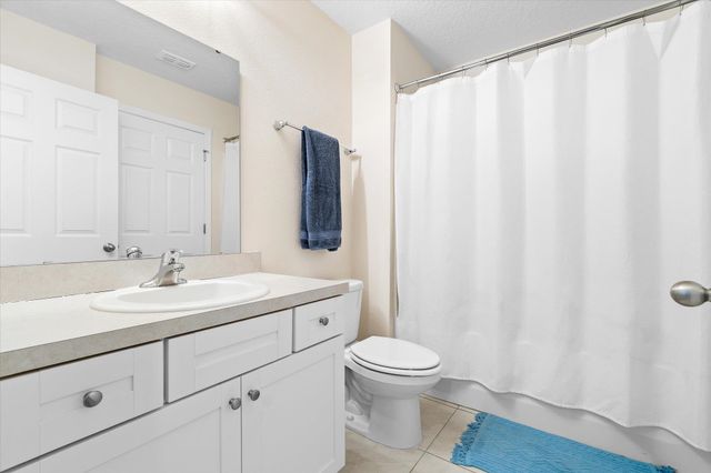 212 Whispering Brook Dr, St Augustine, FL 32084