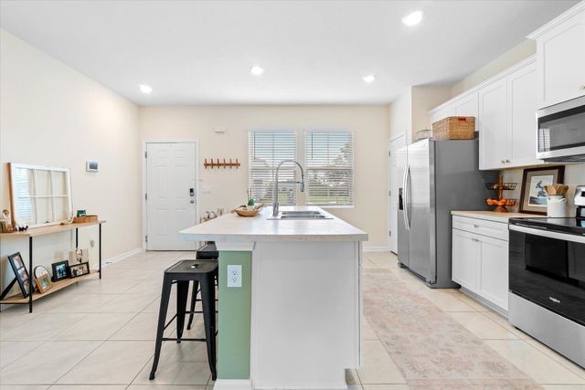 212 Whispering Brook Dr, St Augustine, FL 32084
