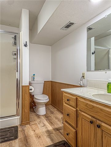 221 Approach Drive, Harrison, AR 72601