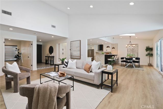 26451 Avenida Deseo, Mission Viejo, CA 92691