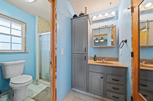 35808 E Pink Hill Road 64075, Oak Grove, MO 64075