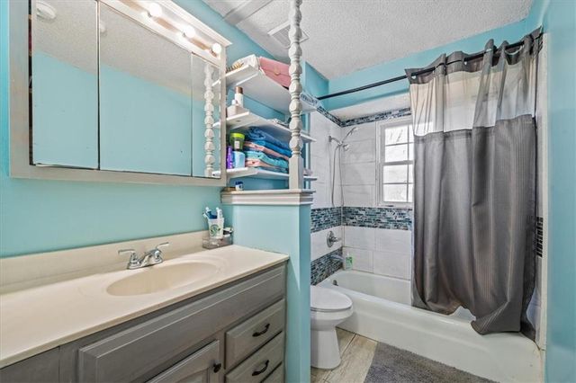 35808 E Pink Hill Road 64075, Oak Grove, MO 64075