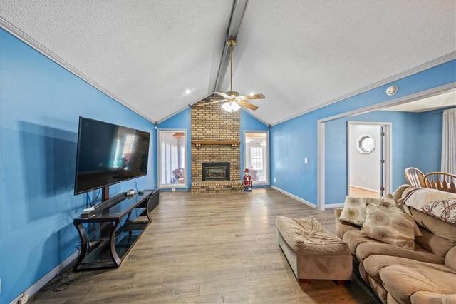 35808 E Pink Hill Road 64075, Oak Grove, MO 64075