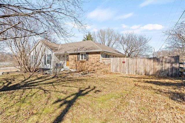 35808 E Pink Hill Road 64075, Oak Grove, MO 64075