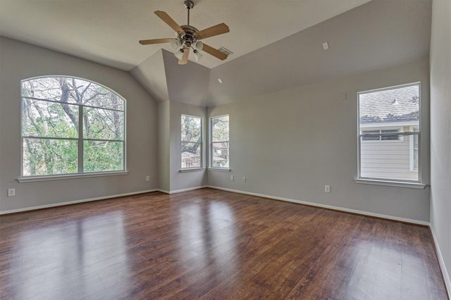 30 Fortuneberry Place, The Woodlands, TX 77382