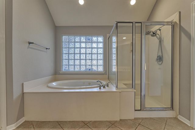 30 Fortuneberry Place, The Woodlands, TX 77382