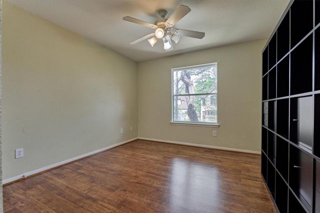 30 Fortuneberry Place, The Woodlands, TX 77382