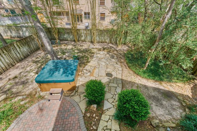 30 Fortuneberry Place, The Woodlands, TX 77382