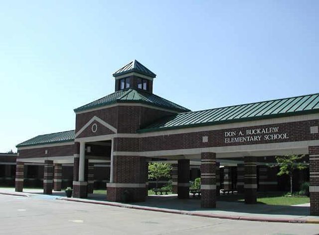 30 Fortuneberry Place, The Woodlands, TX 77382