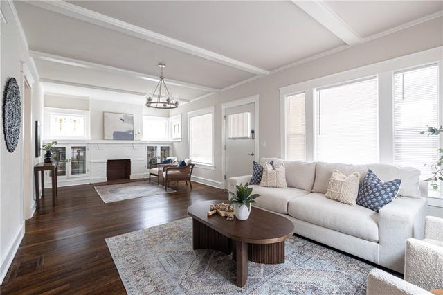 1319 E 28th Street, Kansas City, MO 64109