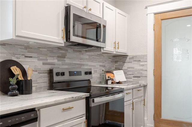 1319 E 28th Street, Kansas City, MO 64109