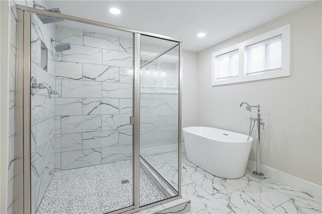 1319 E 28th Street, Kansas City, MO 64109