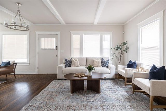 1319 E 28th Street, Kansas City, MO 64109