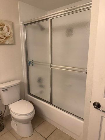 2804 Sarento Place 107, Palm Beach Gardens, FL 33410