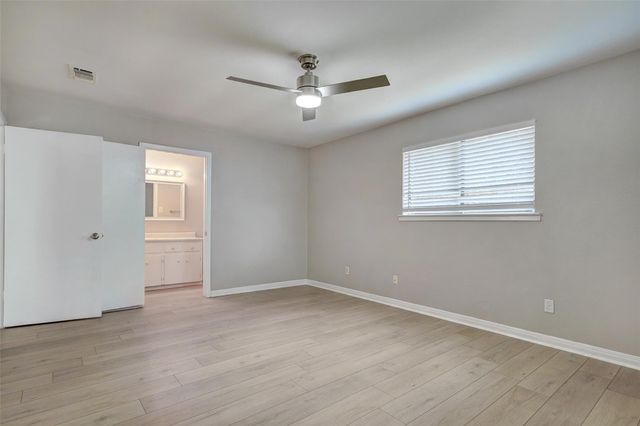 1806 Dixie LN, Round Rock, TX 78664