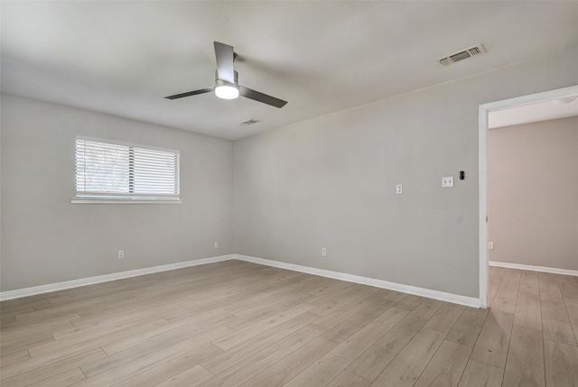 1806 Dixie LN, Round Rock, TX 78664