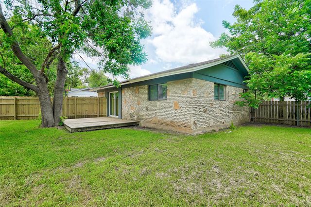 1806 Dixie LN, Round Rock, TX 78664