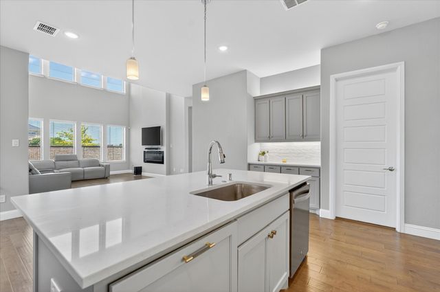 12820 Cooper River Trail, Frisco, TX 75035