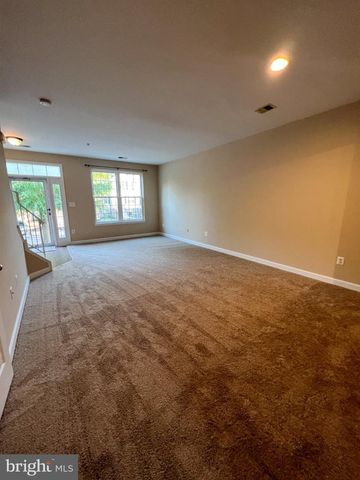 8646 WILLOW LEAF LN, Odenton, MD 21113
