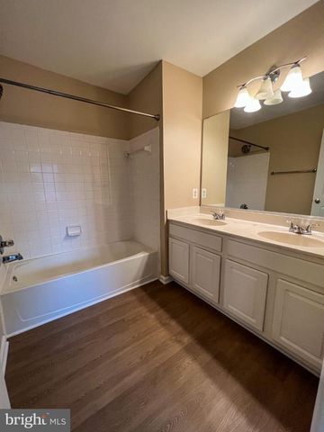 8646 WILLOW LEAF LN, Odenton, MD 21113