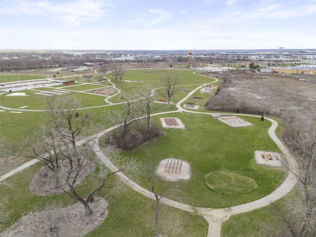 44 W Kossuth Street, Columbus, OH 43206