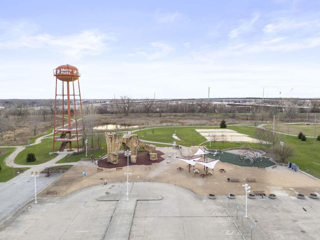 44 W Kossuth Street, Columbus, OH 43206