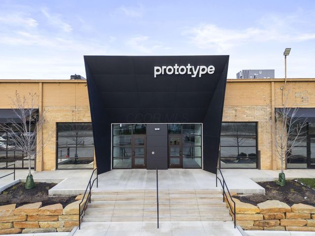 44 W Kossuth Street, Columbus, OH 43206