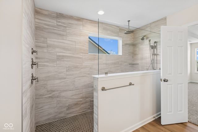 3726 Hayden Valley Drive, Bargersville, IN 46106