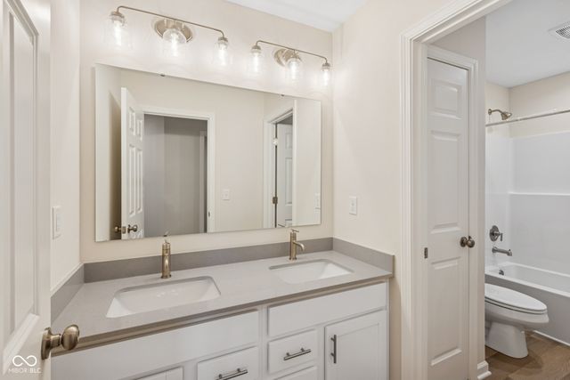 3726 Hayden Valley Drive, Bargersville, IN 46106