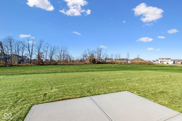 3726 Hayden Valley Drive, Bargersville, IN 46106