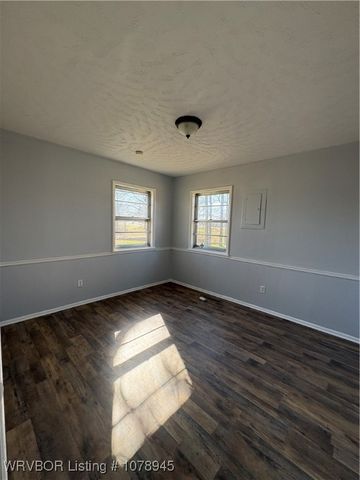 19 Lincoln Drive, Charleston, AR 72933