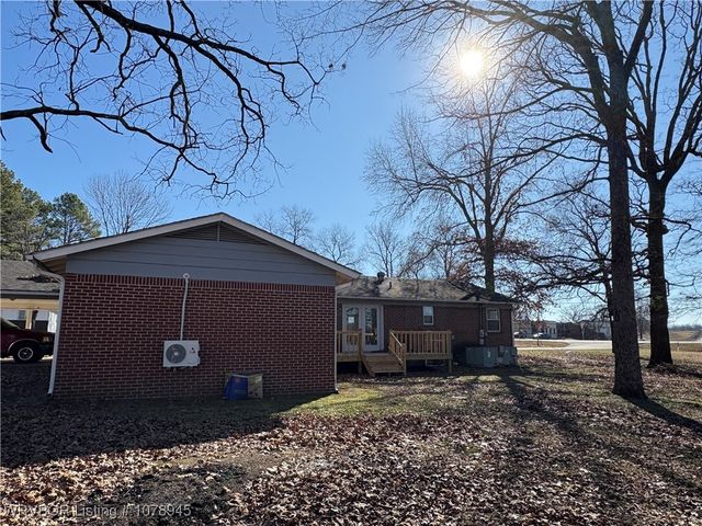 19 Lincoln Drive, Charleston, AR 72933